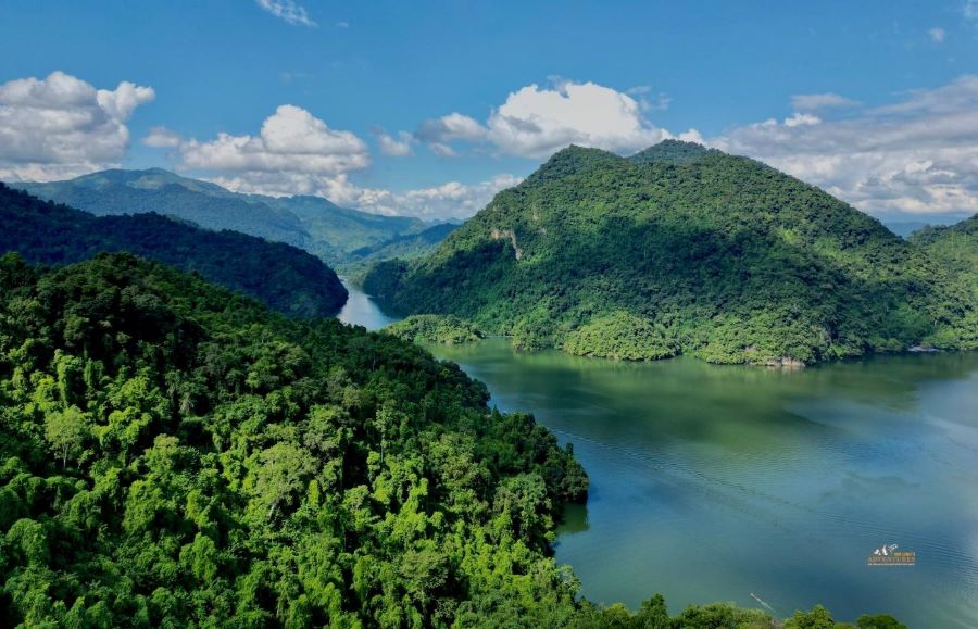Ba Be Lake mirrors the tranquil soul of Northeast Vietnam’s natural wonders