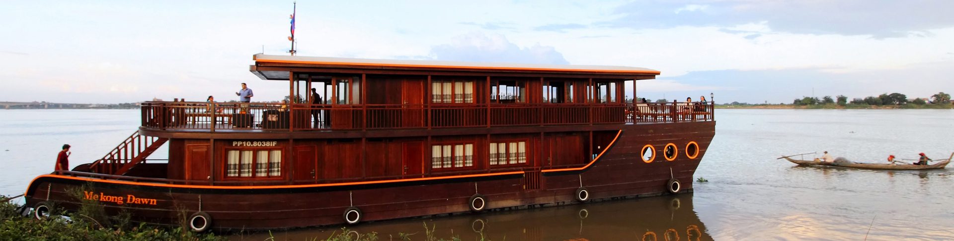 Mekong Dawn Cruise – 3 Days 2 Nights – Option 2: Phnom Penh – Siem Riep