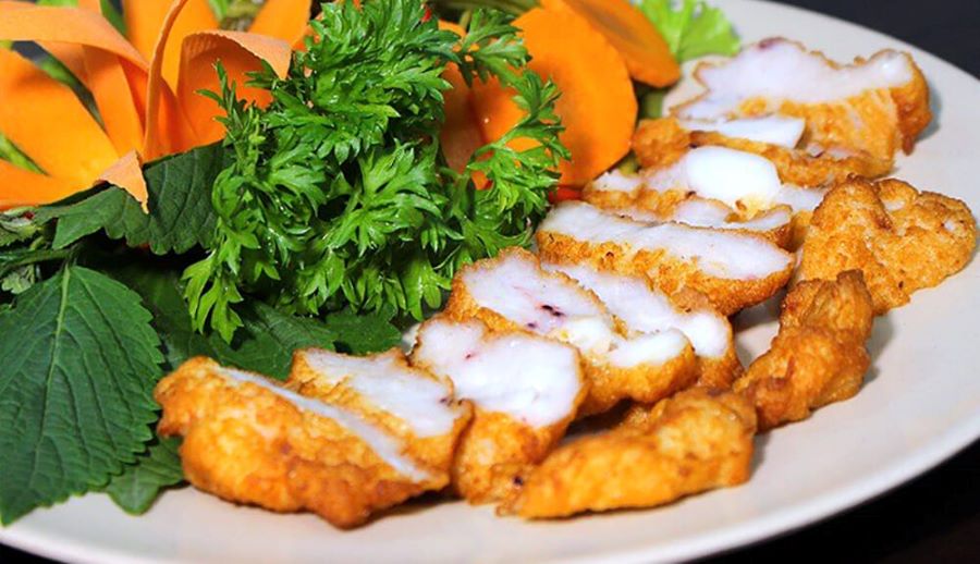 Savor authentic grilled squid cake flavors - Ha Long in 2025 delights foodies