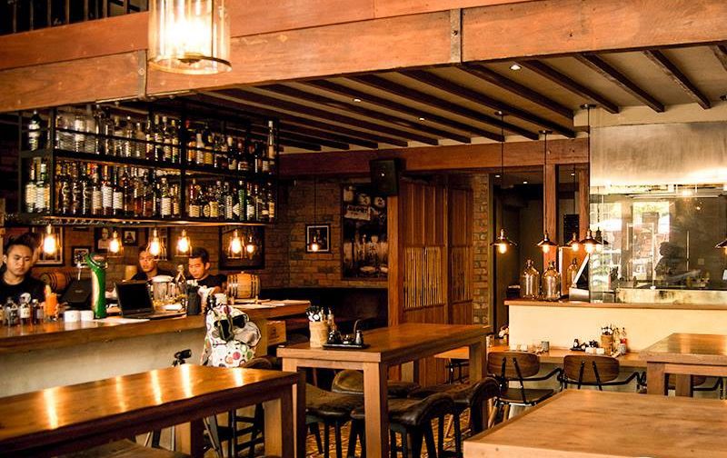 Gekko Bar & Cafe