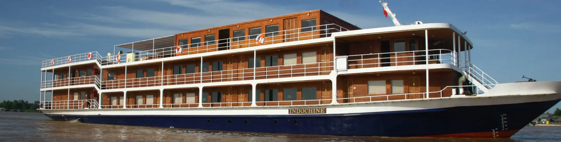 Indochine II Cruise – Phnom Penh – Siem Riep – 3 Days 2 Nights