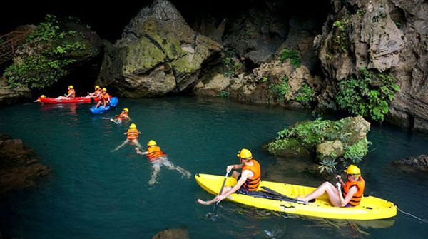Kayaking on the Chay River