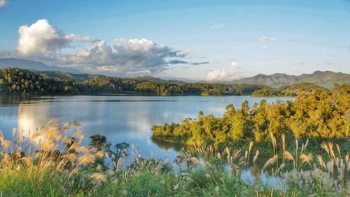 Pa Khoang lake
