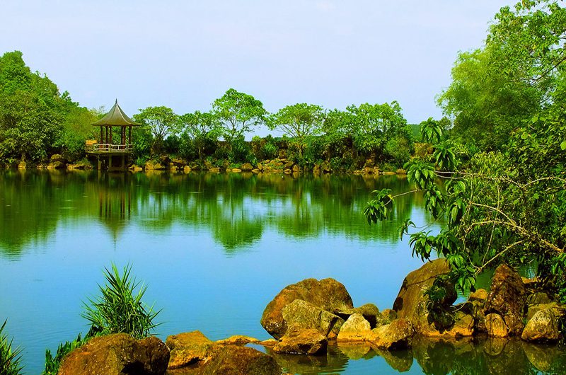 Are you looking for a true paradise? Come to Thien Son Suoi Nga! Are you looking for a true paradise? Come to Thien Son Suoi Nga!